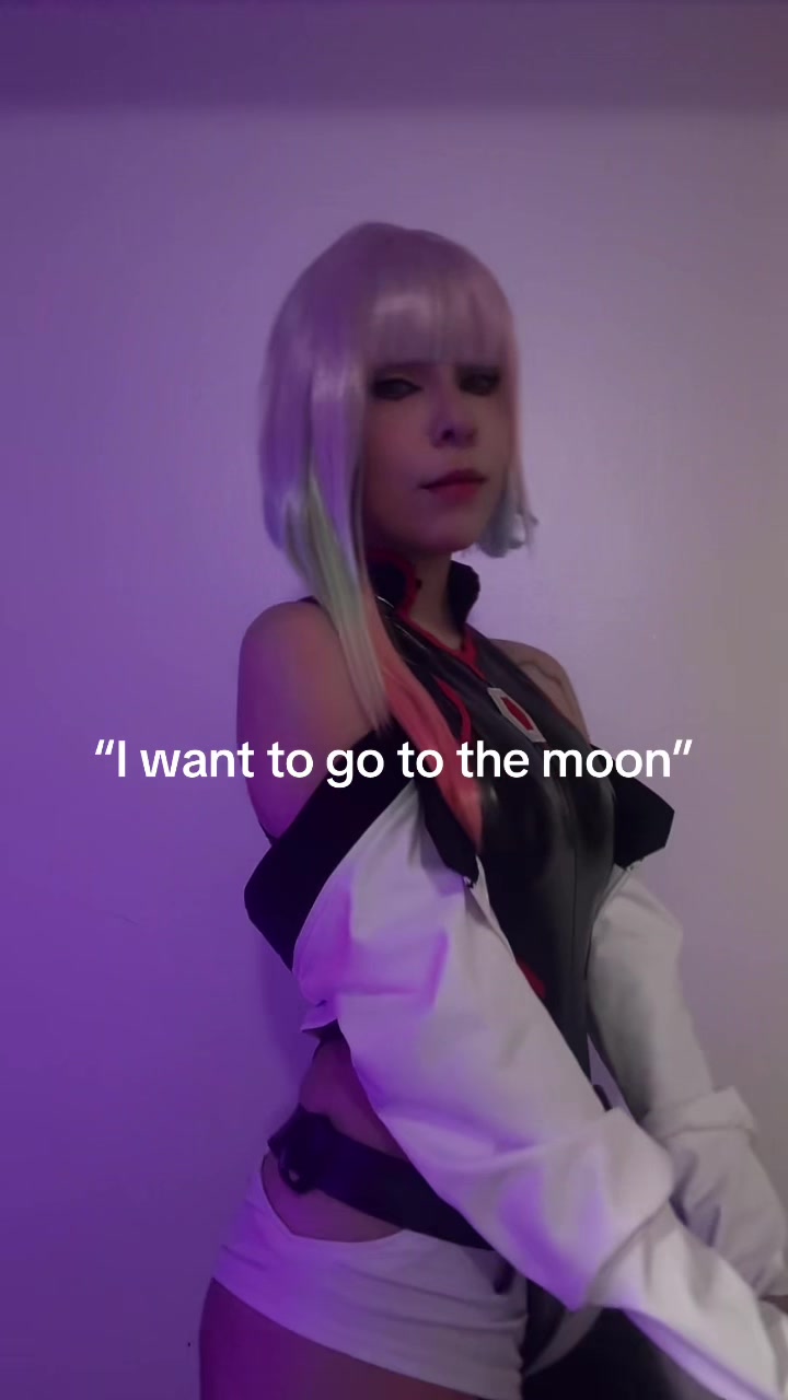@Hallu Cosplays