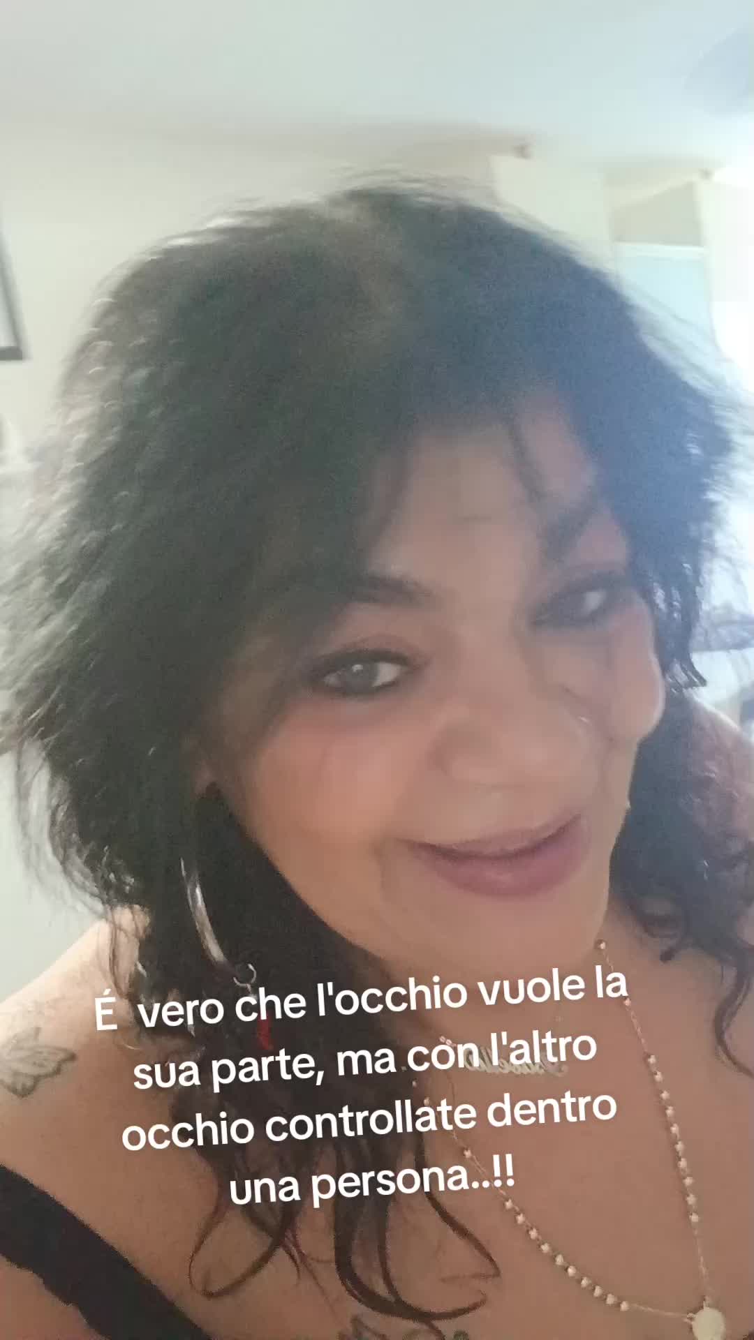 @isabellascotella
