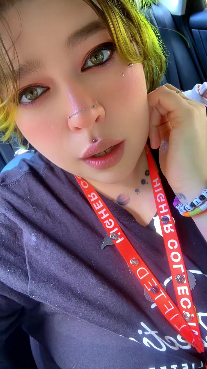 @TheBabyBunny