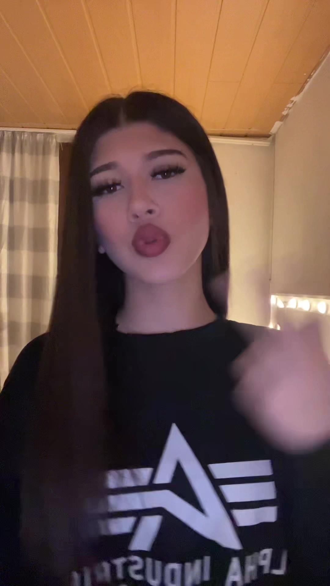 @ش