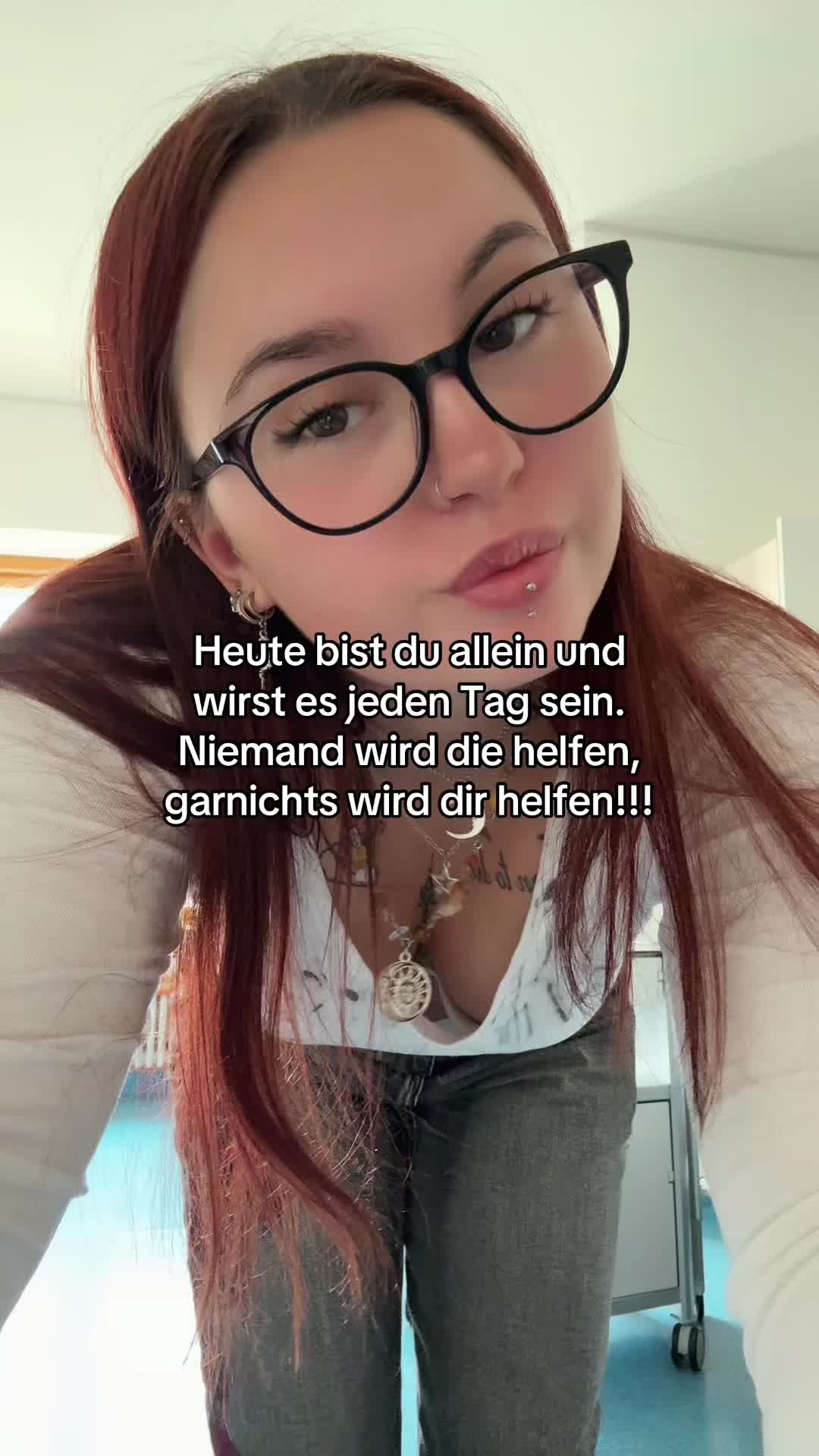 @Leonieꨄ︎