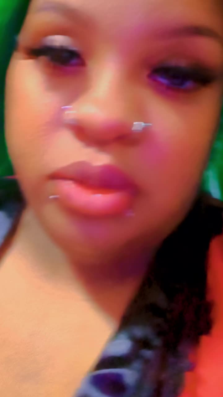 @J&auml;m&auml;ic&auml;nG&uuml;rL🇯🇲♓🎶