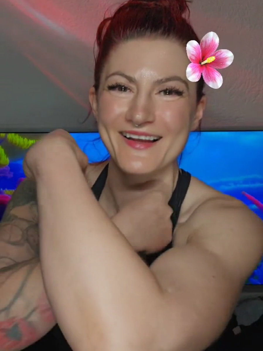 @🐝💪Kati Barbella