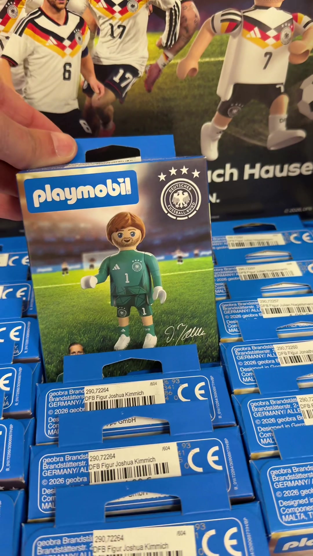 @Spielwaren Puppe