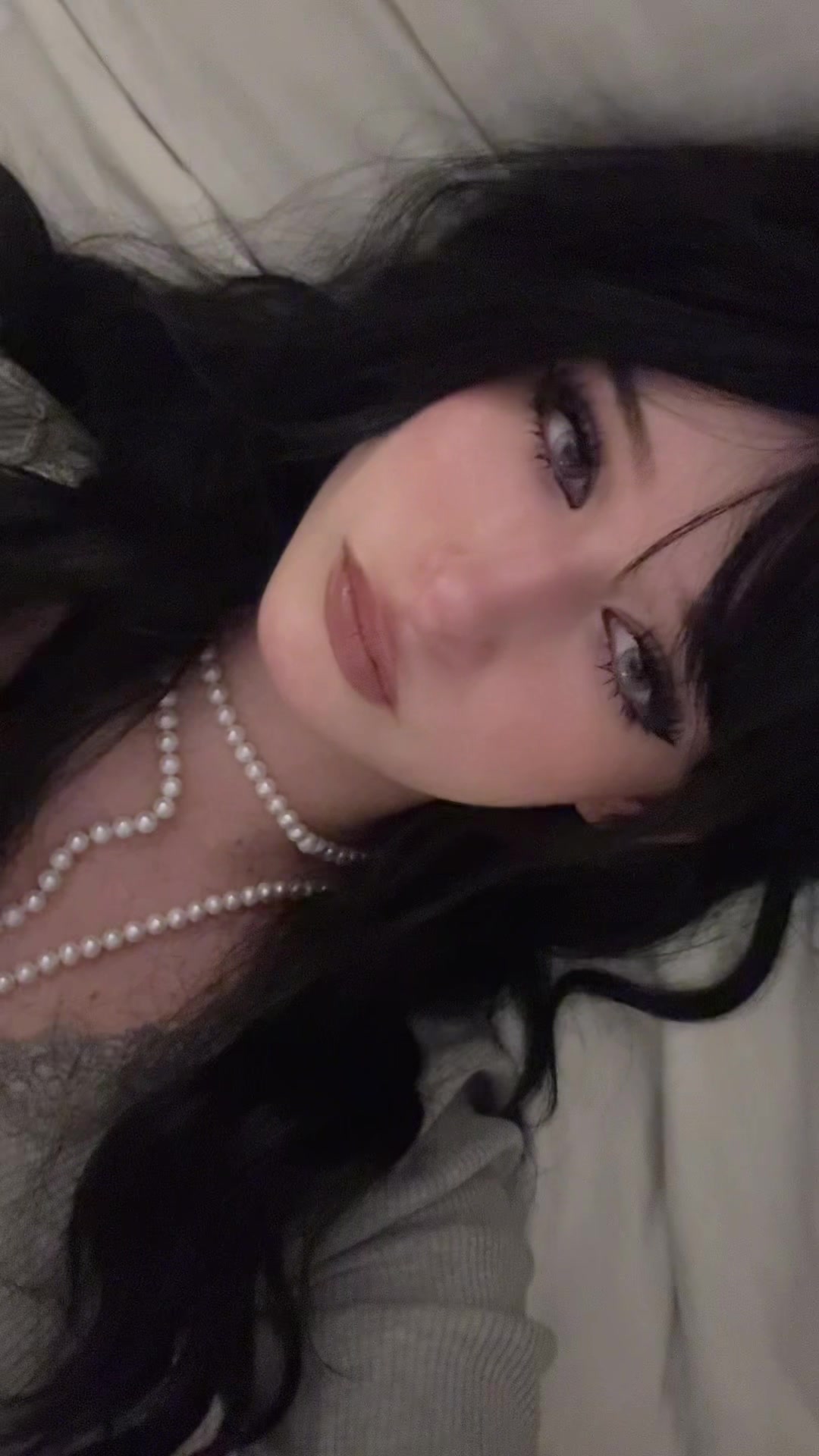 @Q