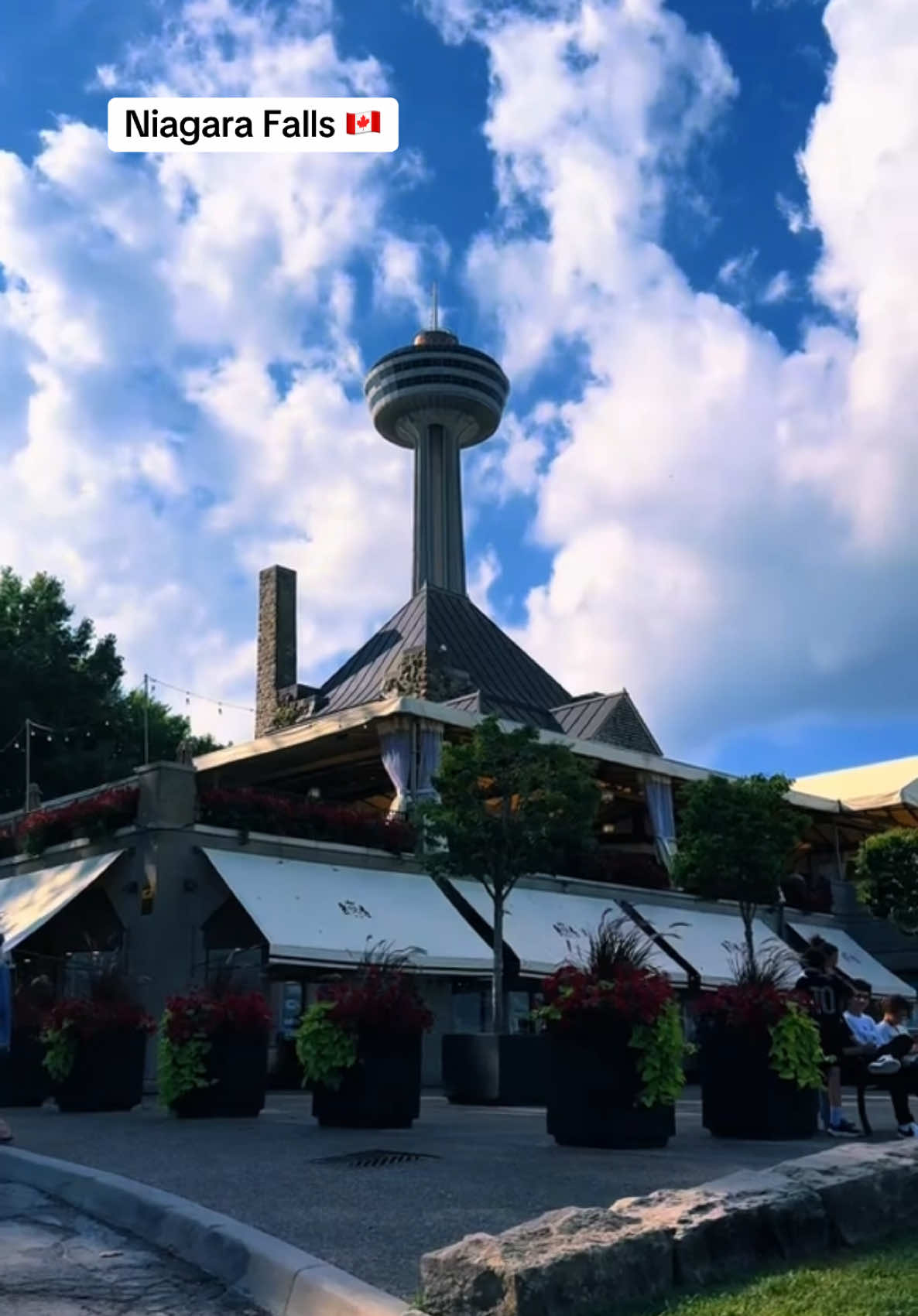 @Canada Vibes 🇨🇦🍁