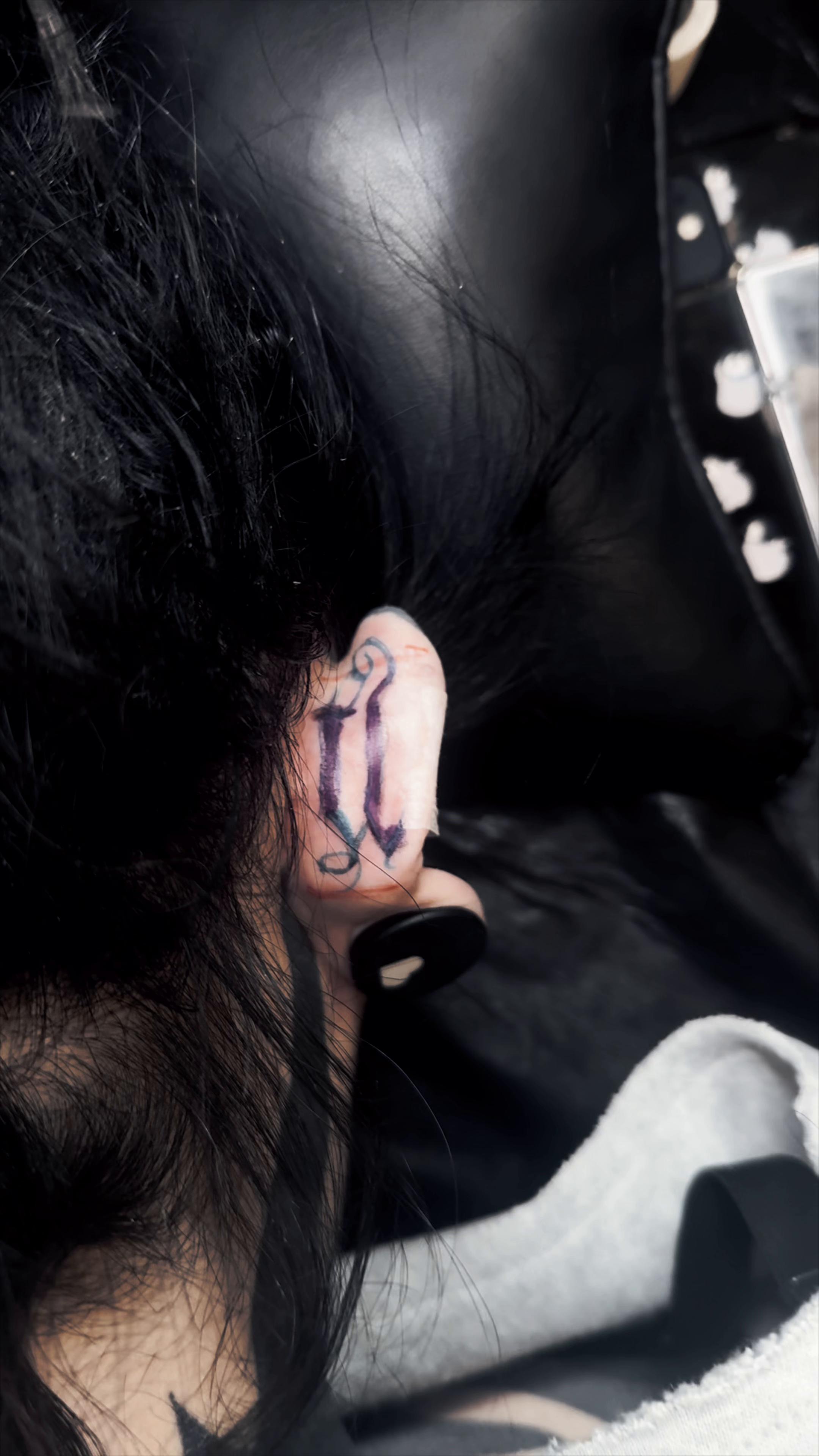 @Aidantattoos
