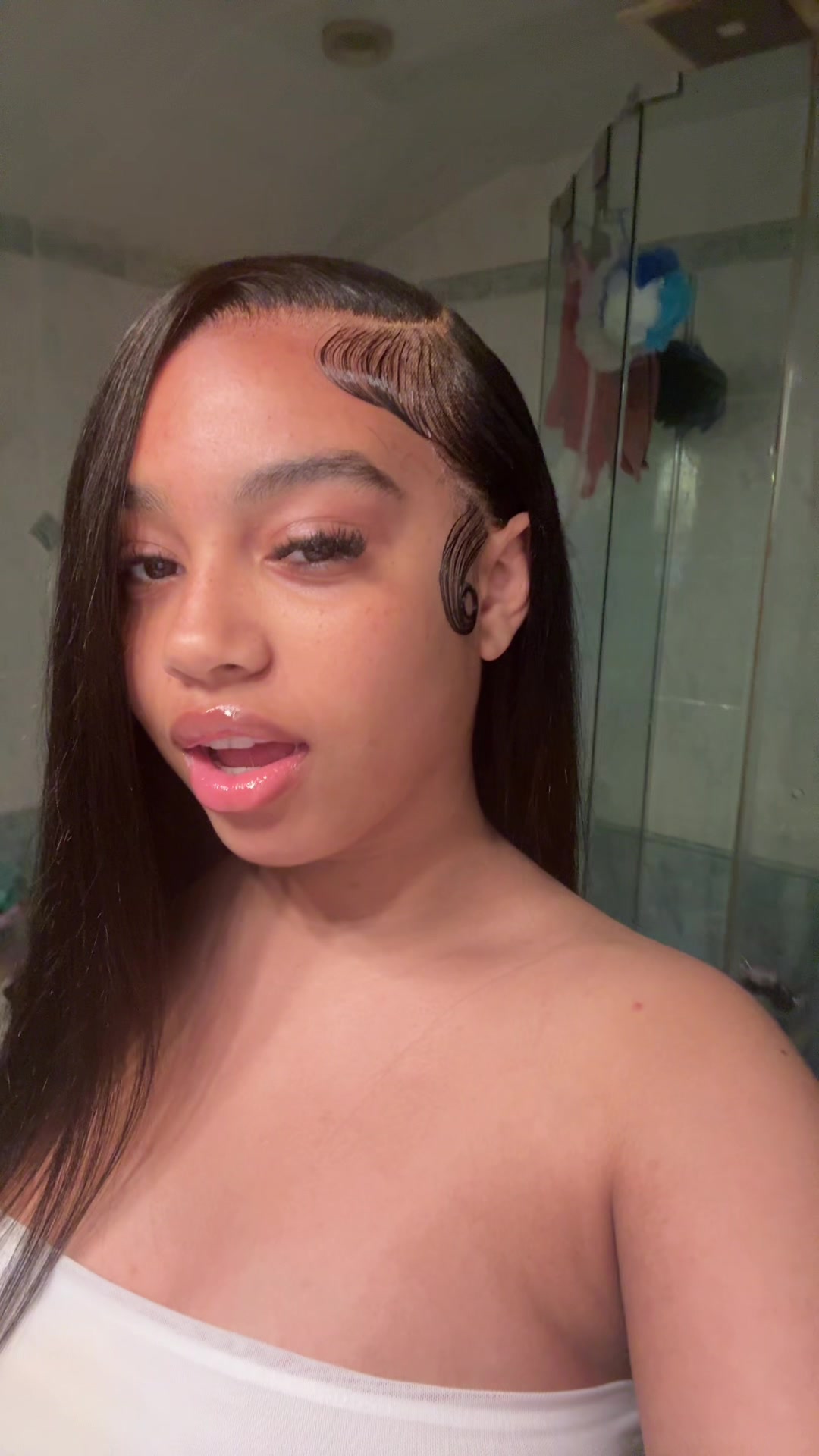 @laila.hardy