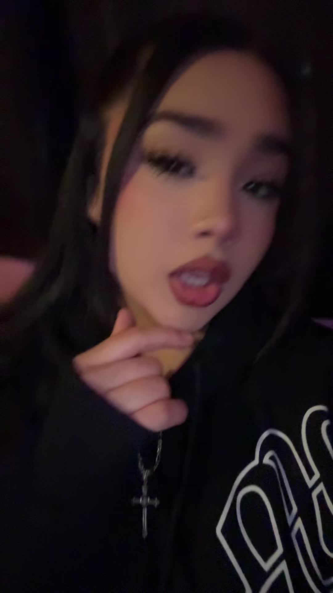 @Alee
