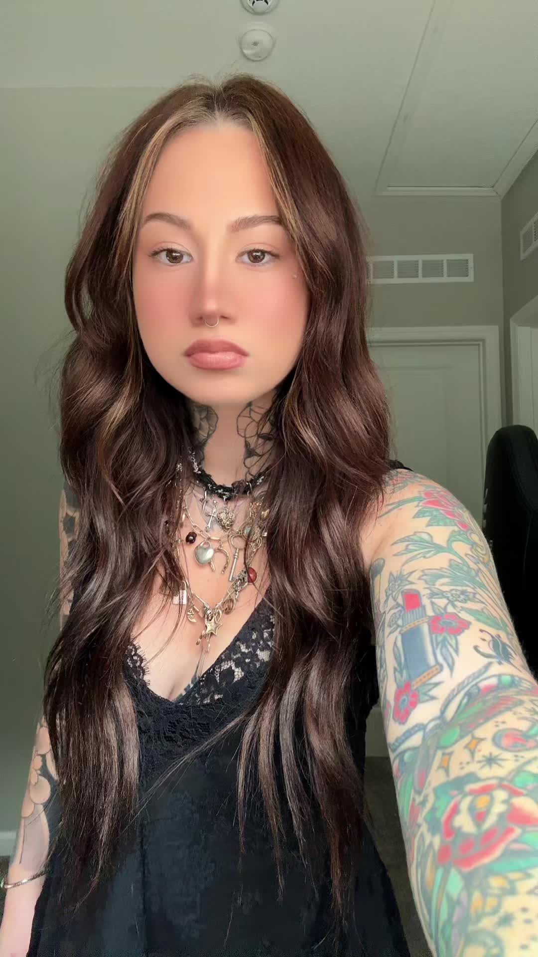 @gabi ⛓️🍒🎲