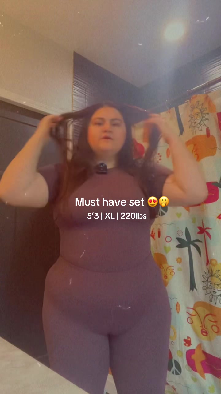 @Lexi🦋 | Plus Size Creator