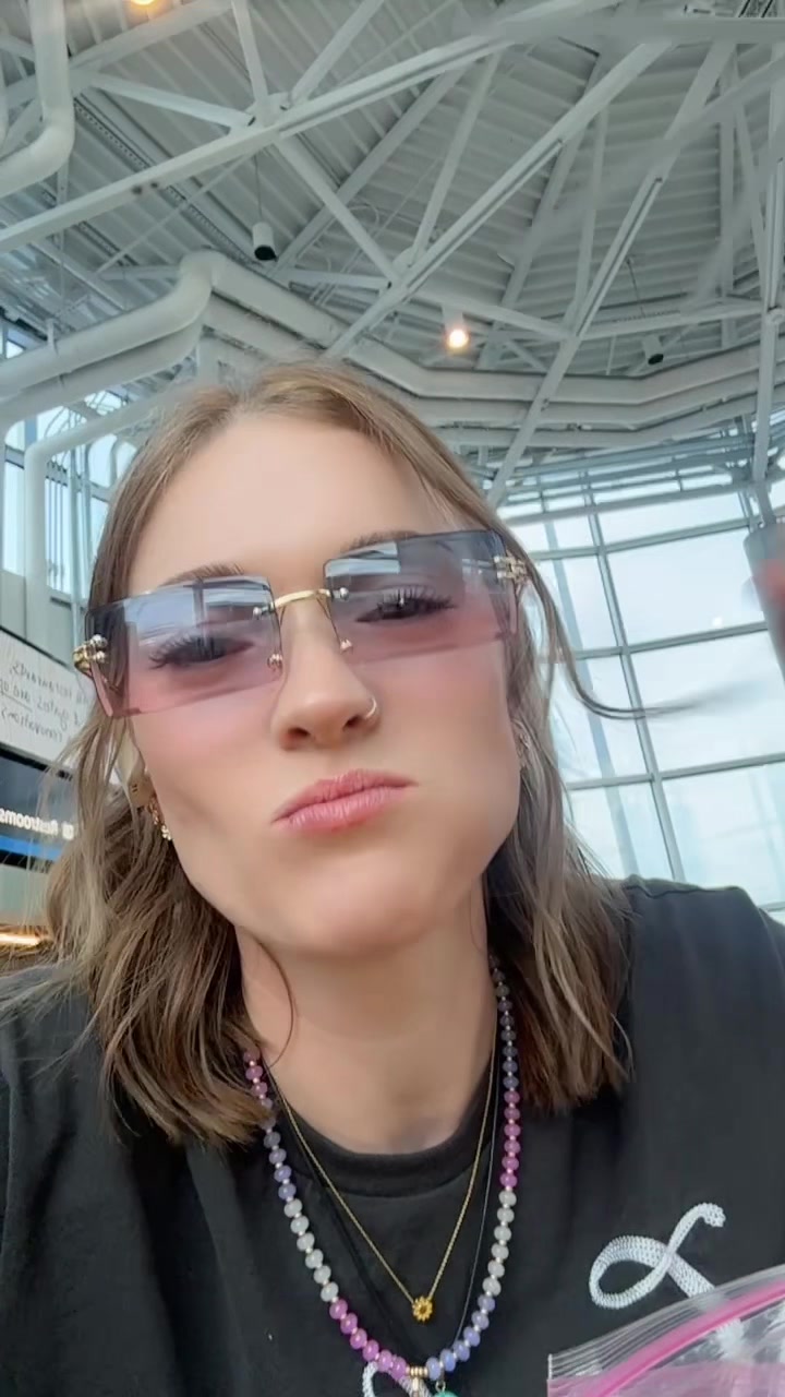 @ItsCasshole