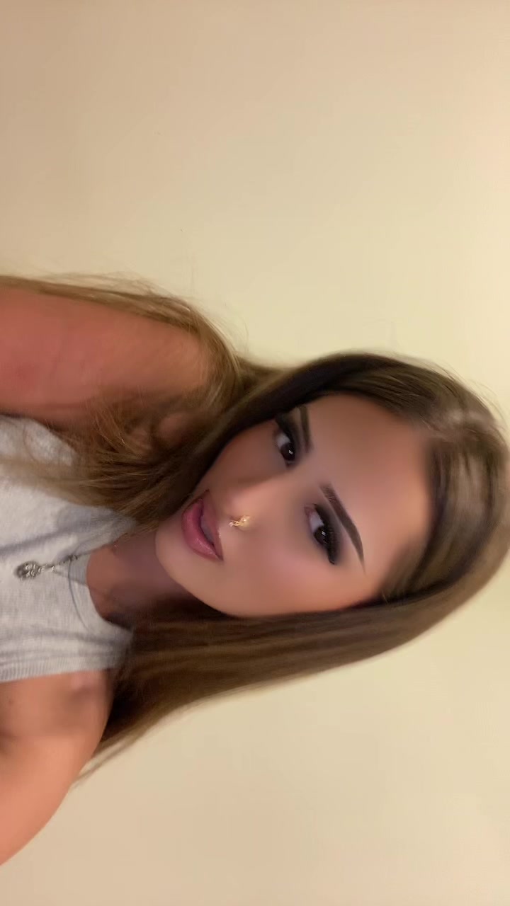 @_7Ayla7_