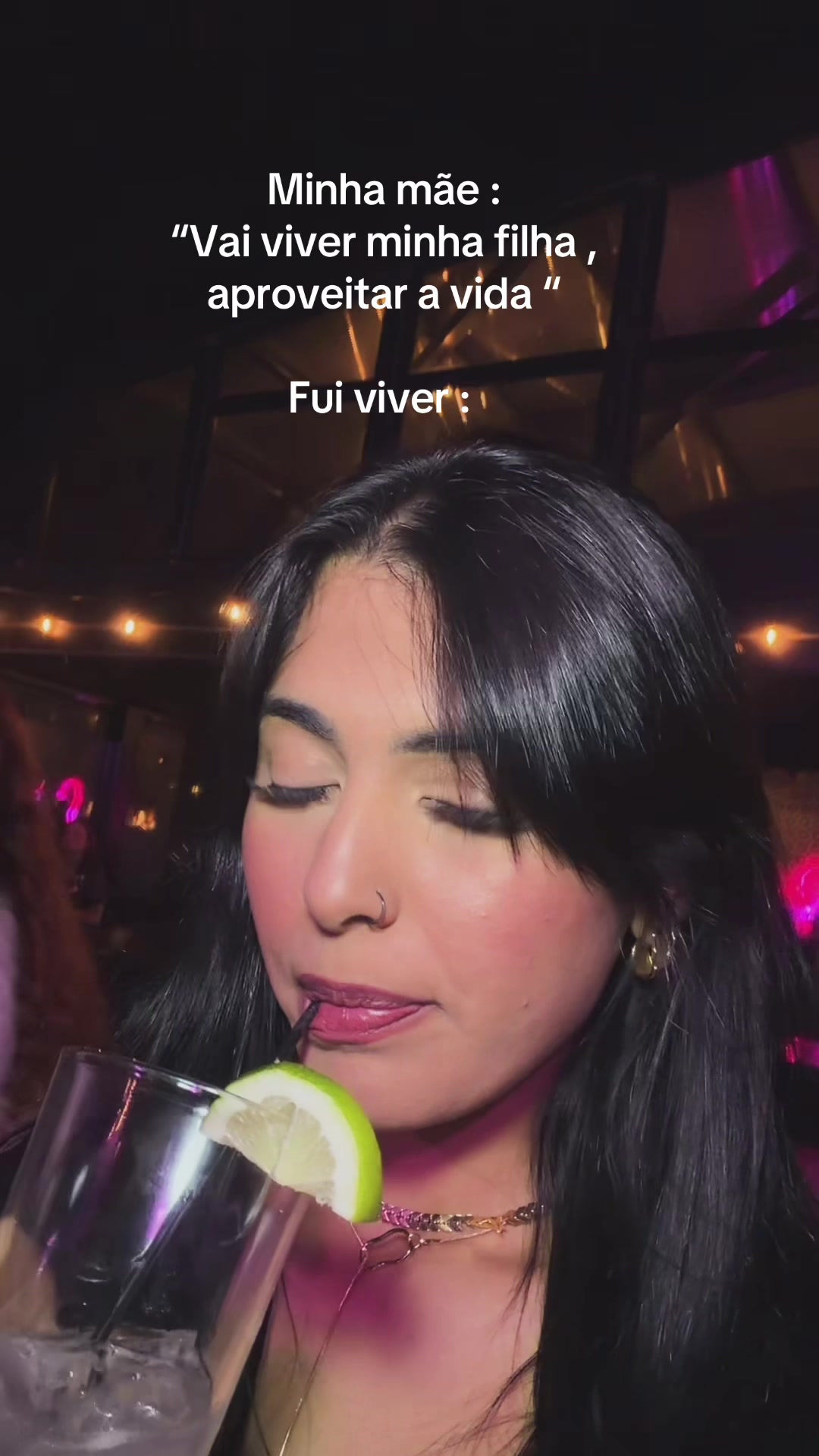 @Vitória Cristina