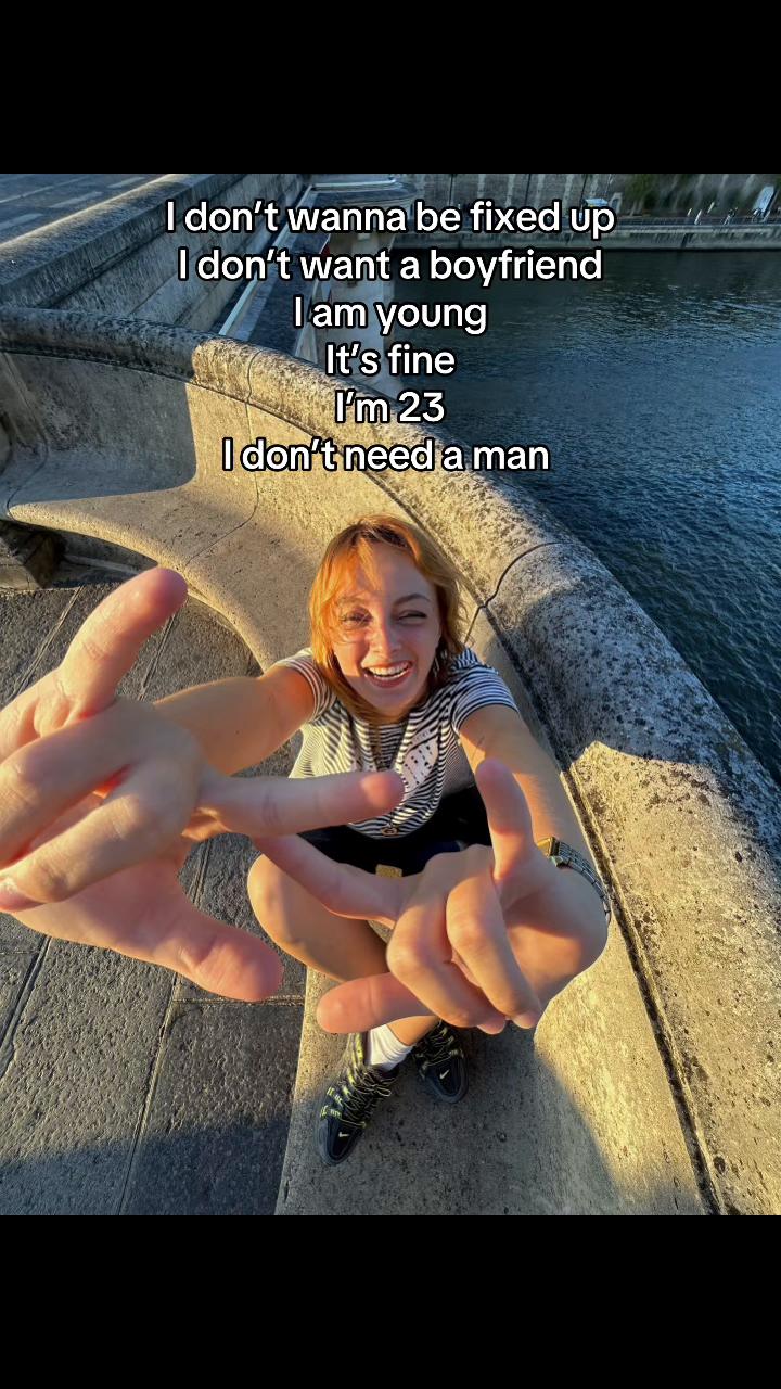 @larouquineee
