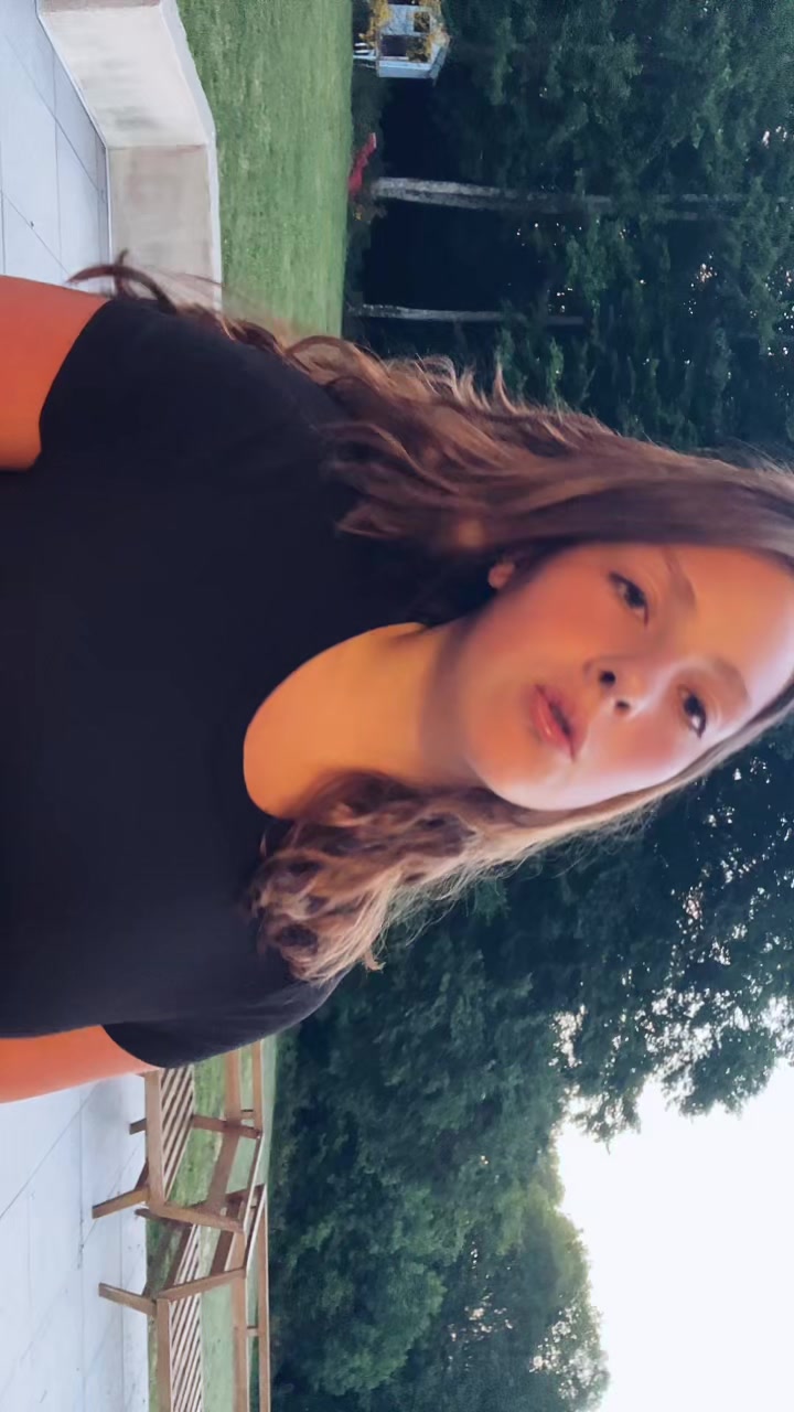 @intrvle_chloé💎