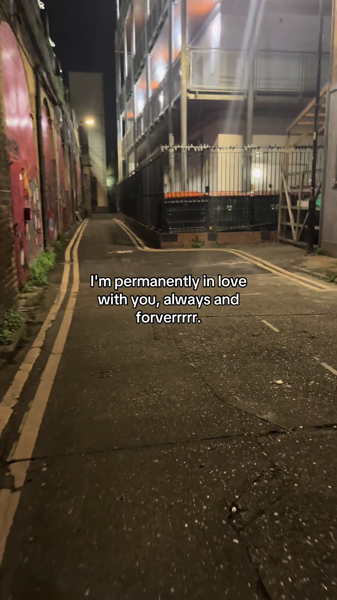 @✰