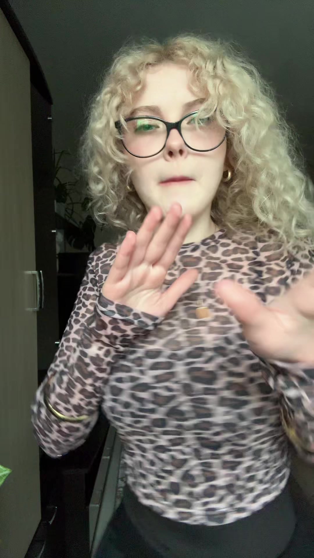 @рия вэсликс <33