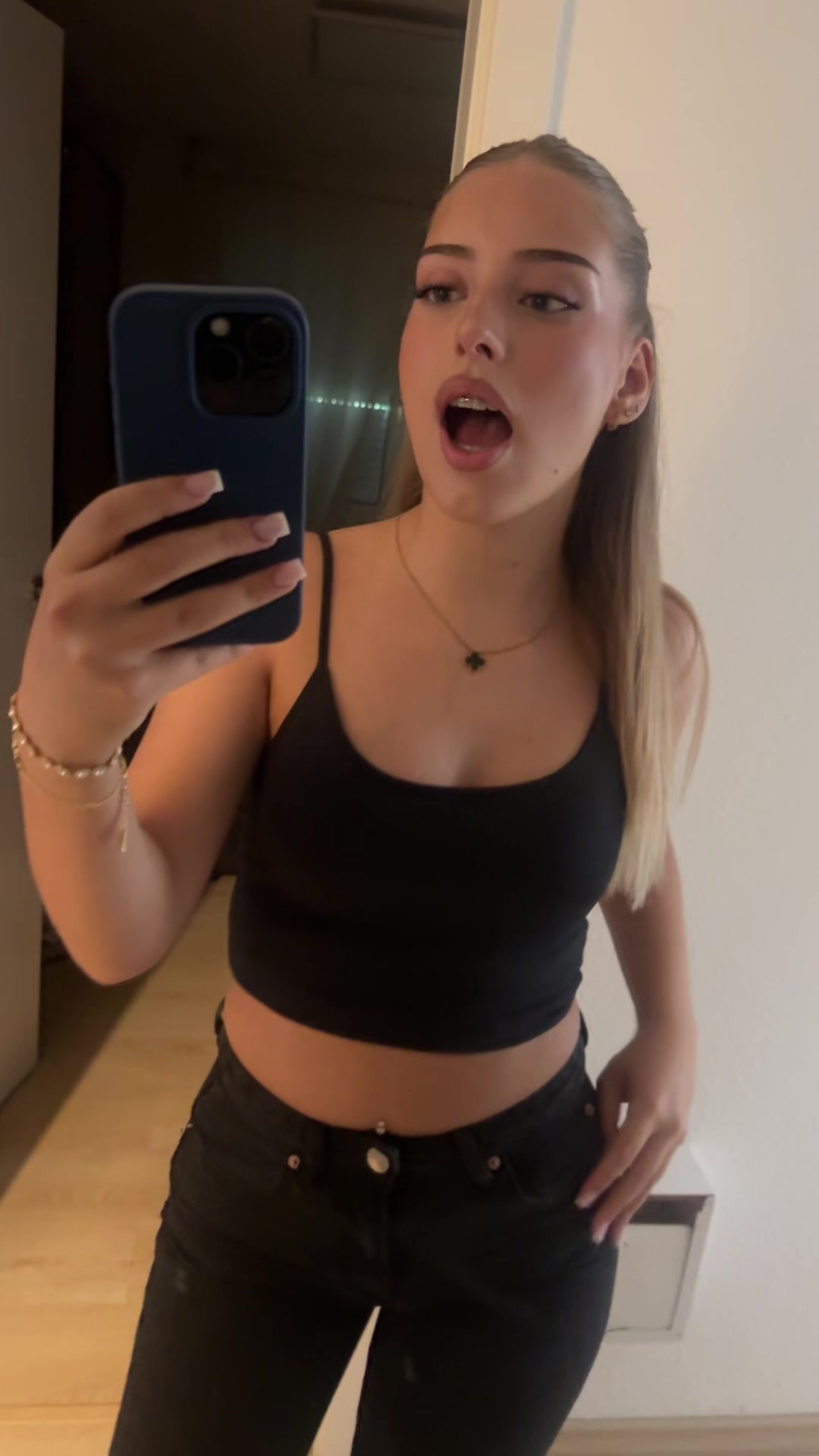 @ERJONA
