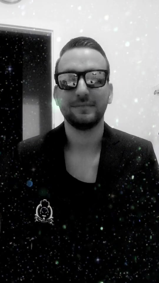 @Mr._H.
