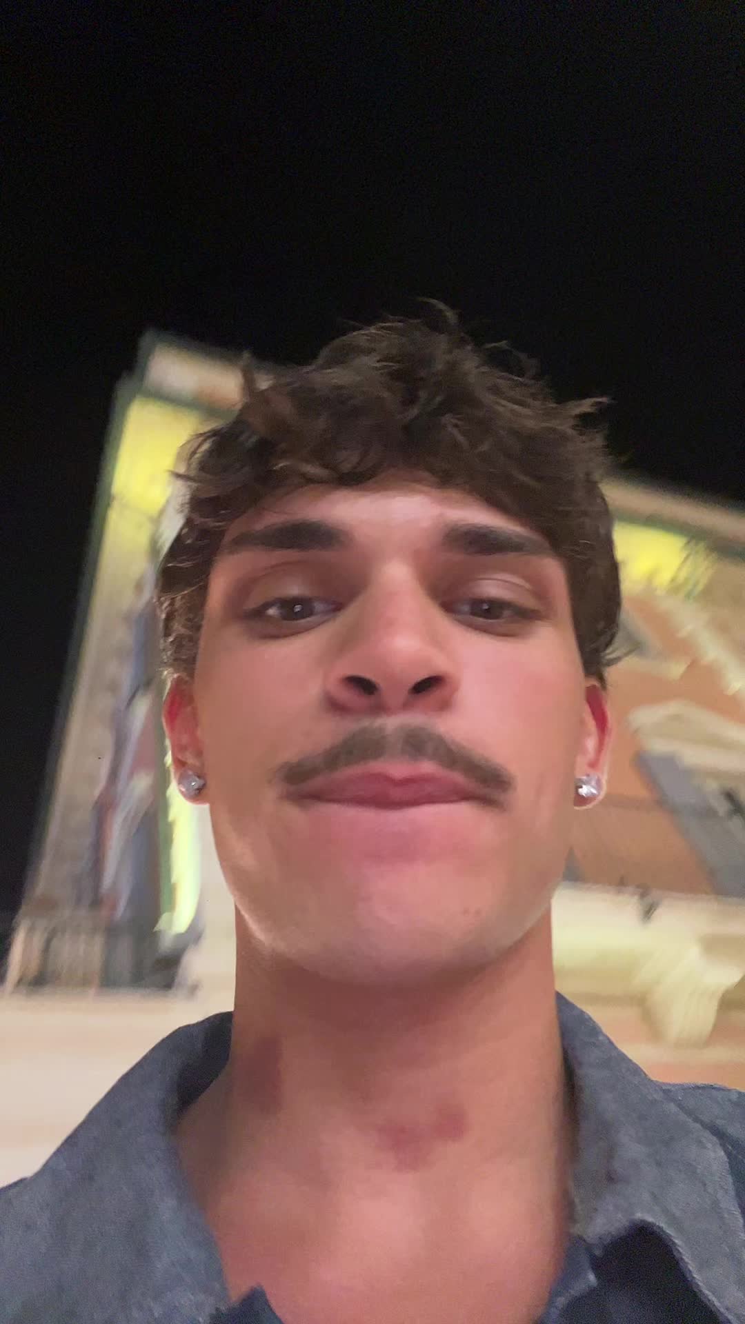 @M A R I O
