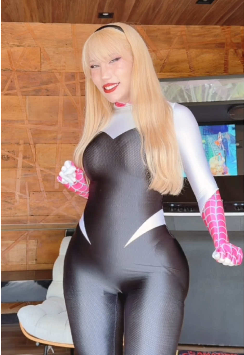 @CherryNeedlesll
