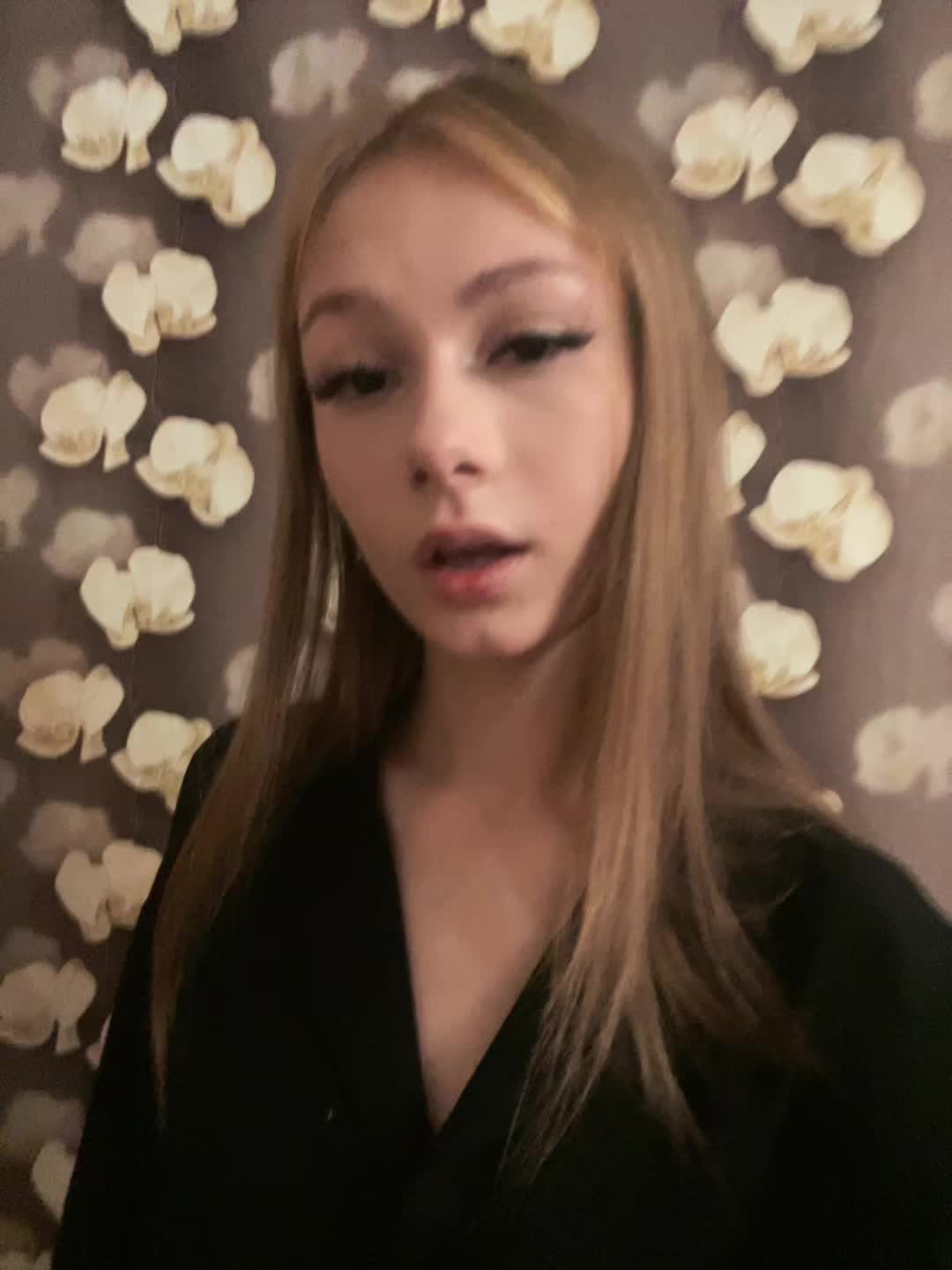 @katyshakidd