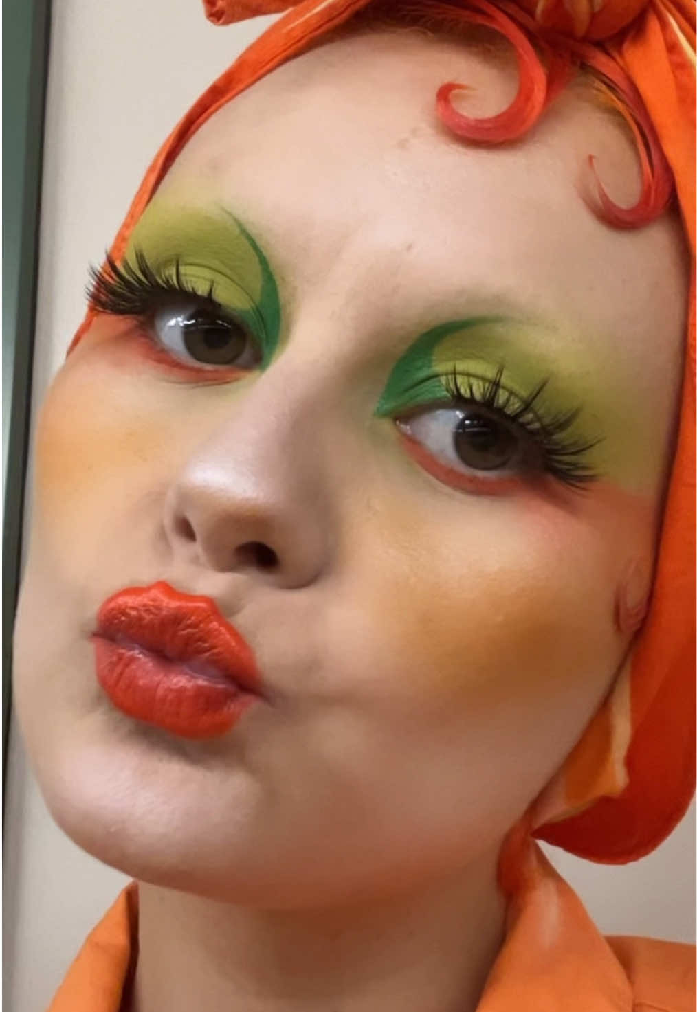 @theorangeiris