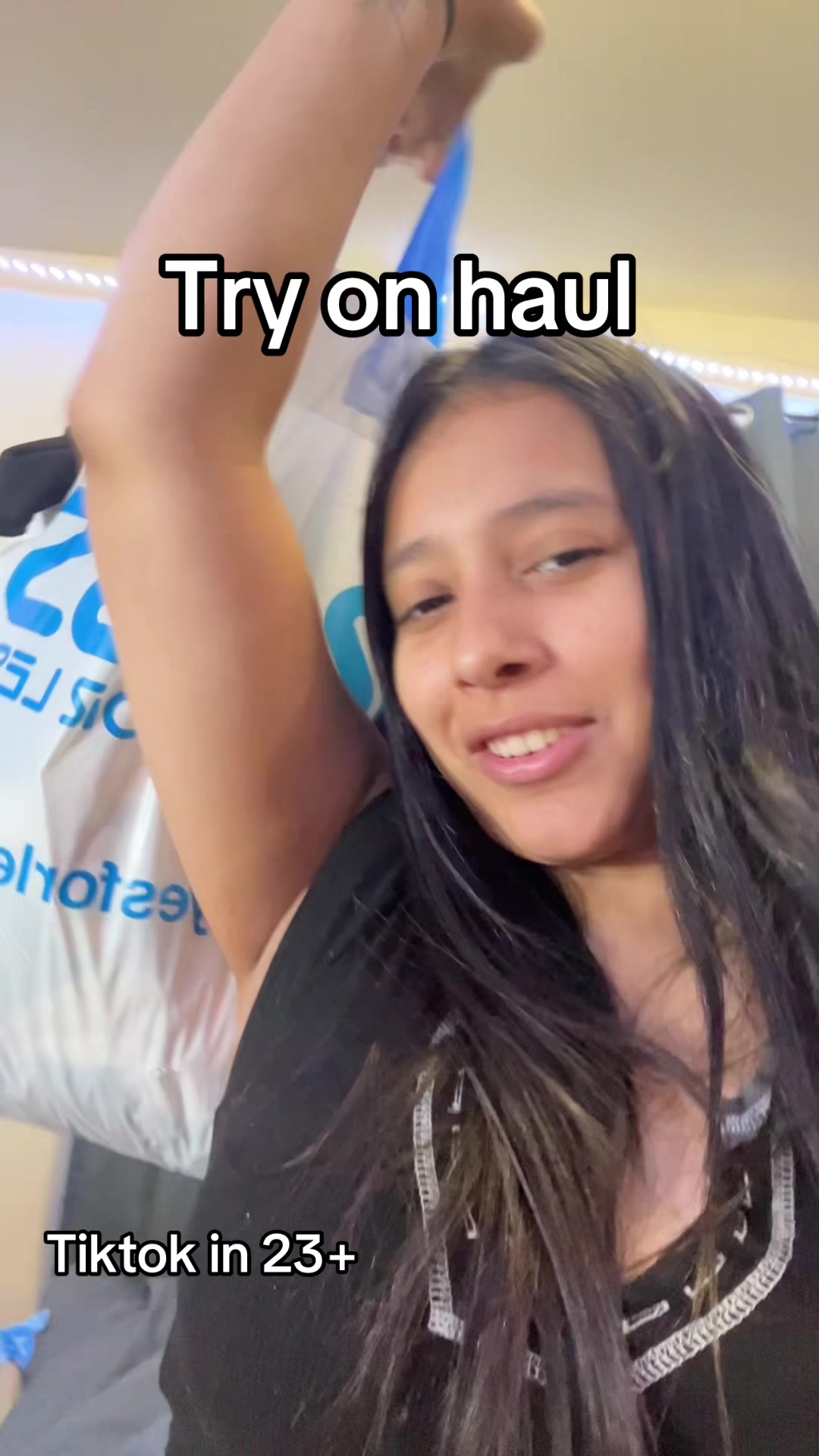@Chela101502