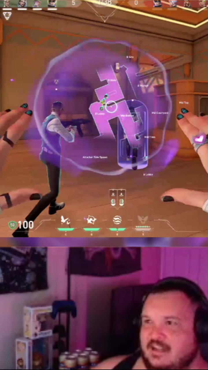 @SunburntTortilla I Streamer