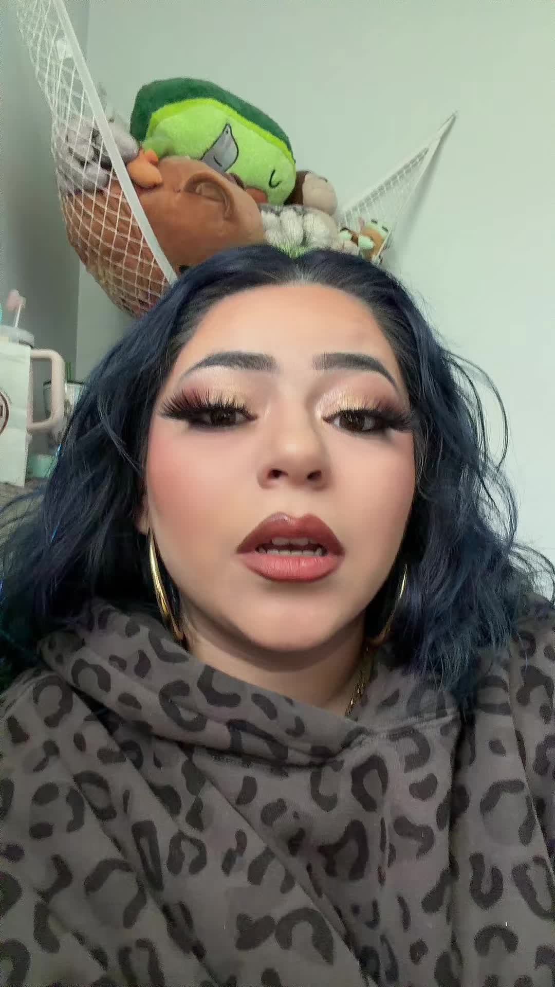 @athenaxiomara