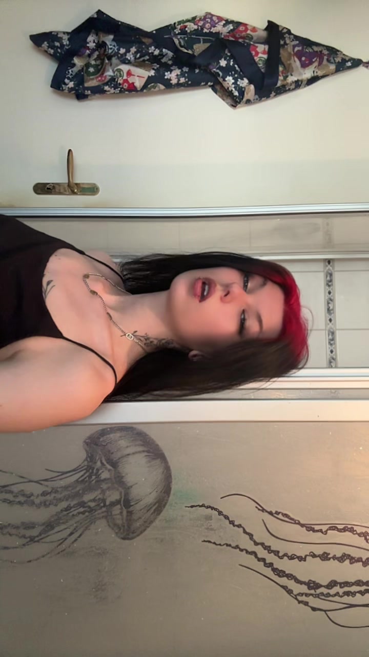 @Lilith