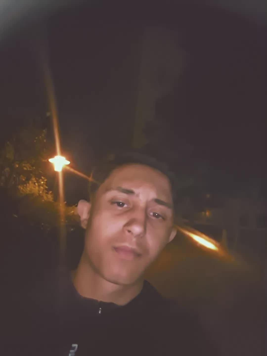 @&sup1;&sup3;⁰&sup1;🇬🇷