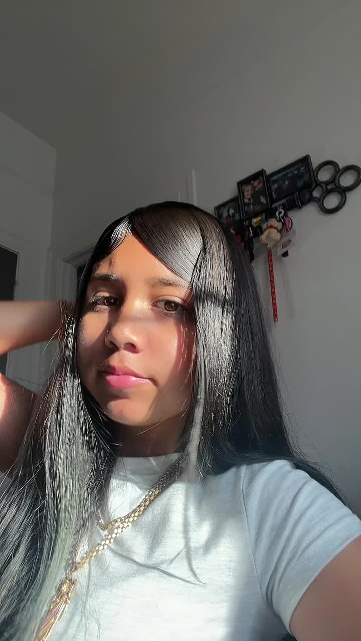 @_.tiiinyyy