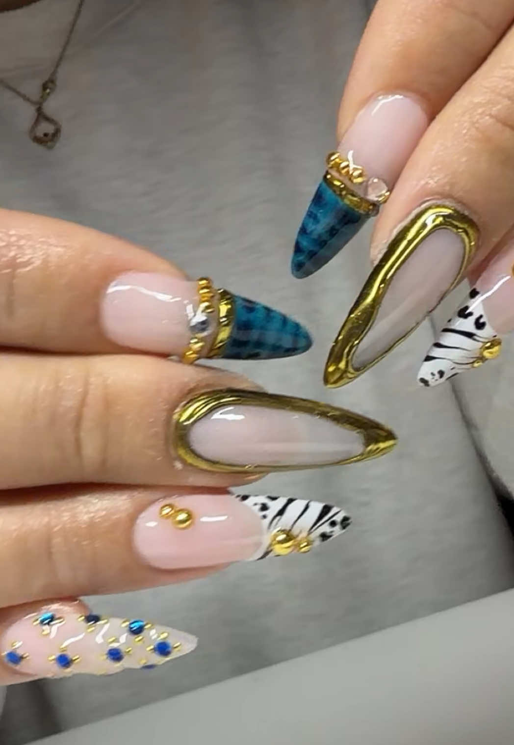 @st pete nail tech ๐