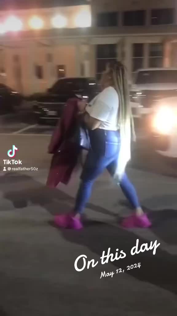 @Von