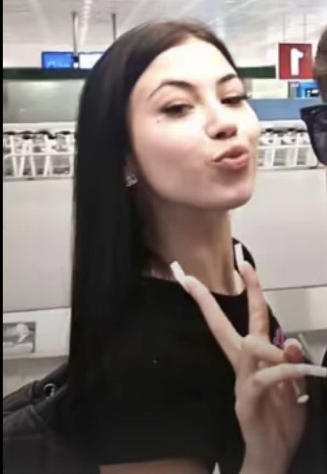 @𝓒𝓾𝓸𝓻𝓮 𝓲𝓷 𝓸𝓯𝓯❤️&zwj;🩹