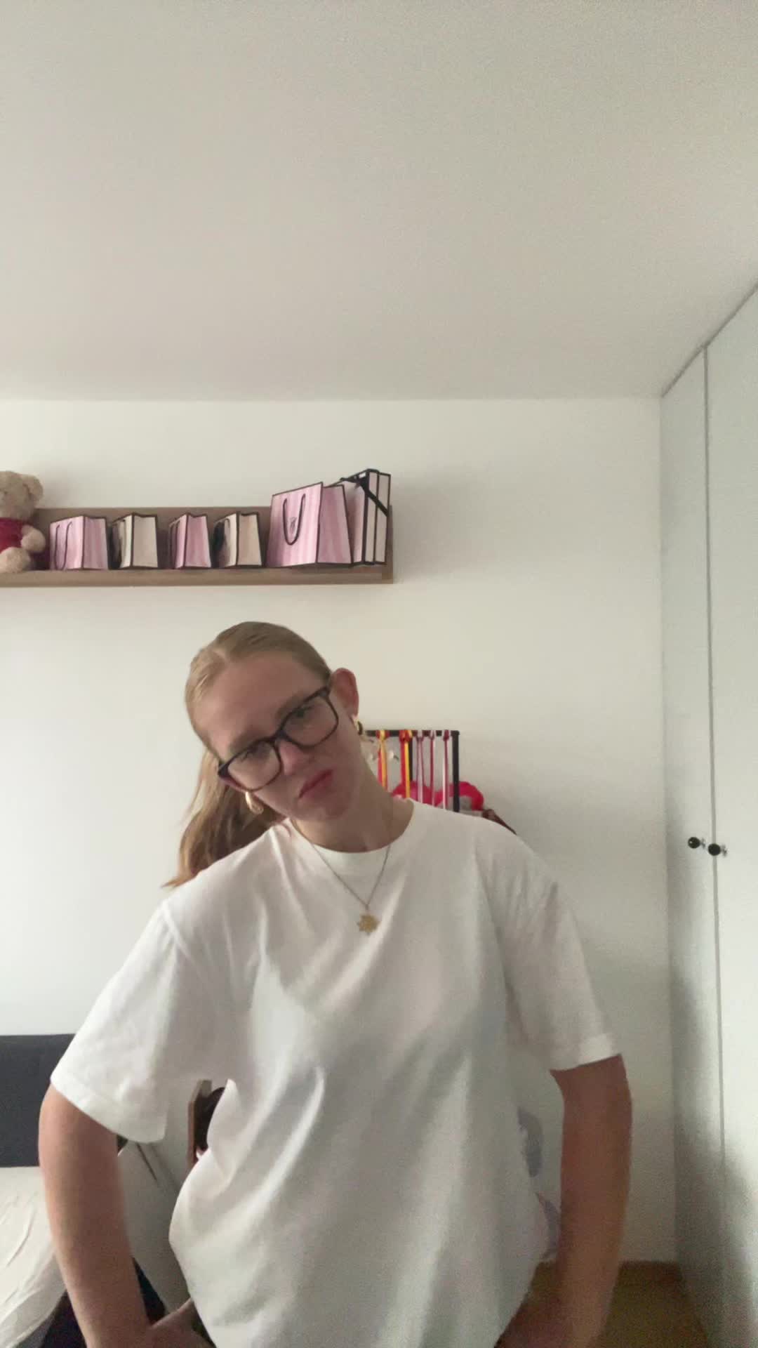 @🧸🎀💋