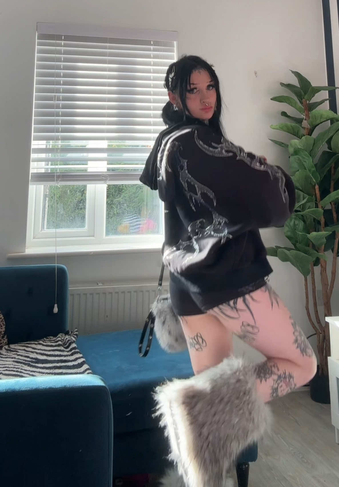 @KYRA🔪