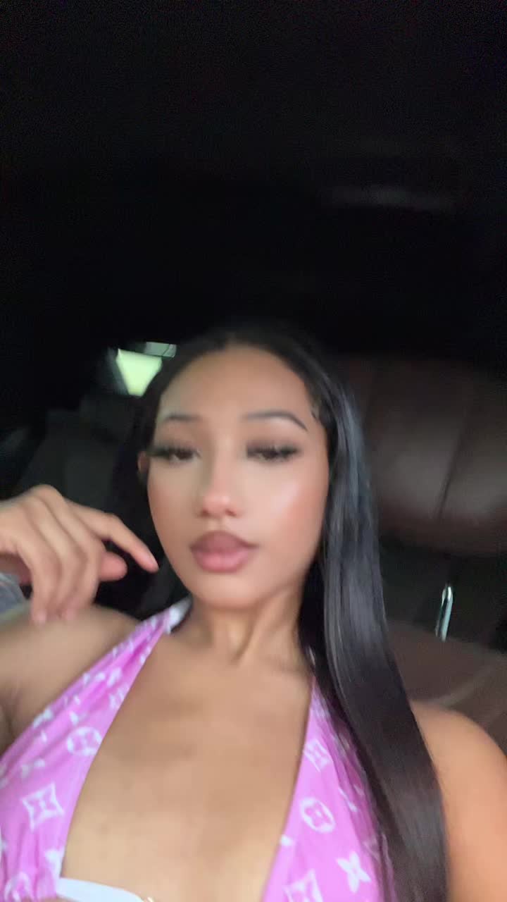 @Aniya Marie 🌈