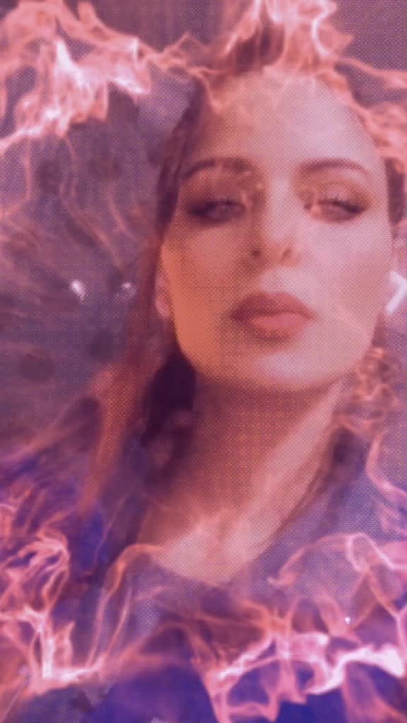 @Carmela Parisi