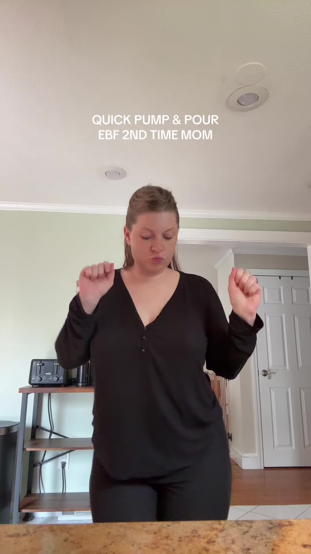 @Toni 🦋🍓🍭