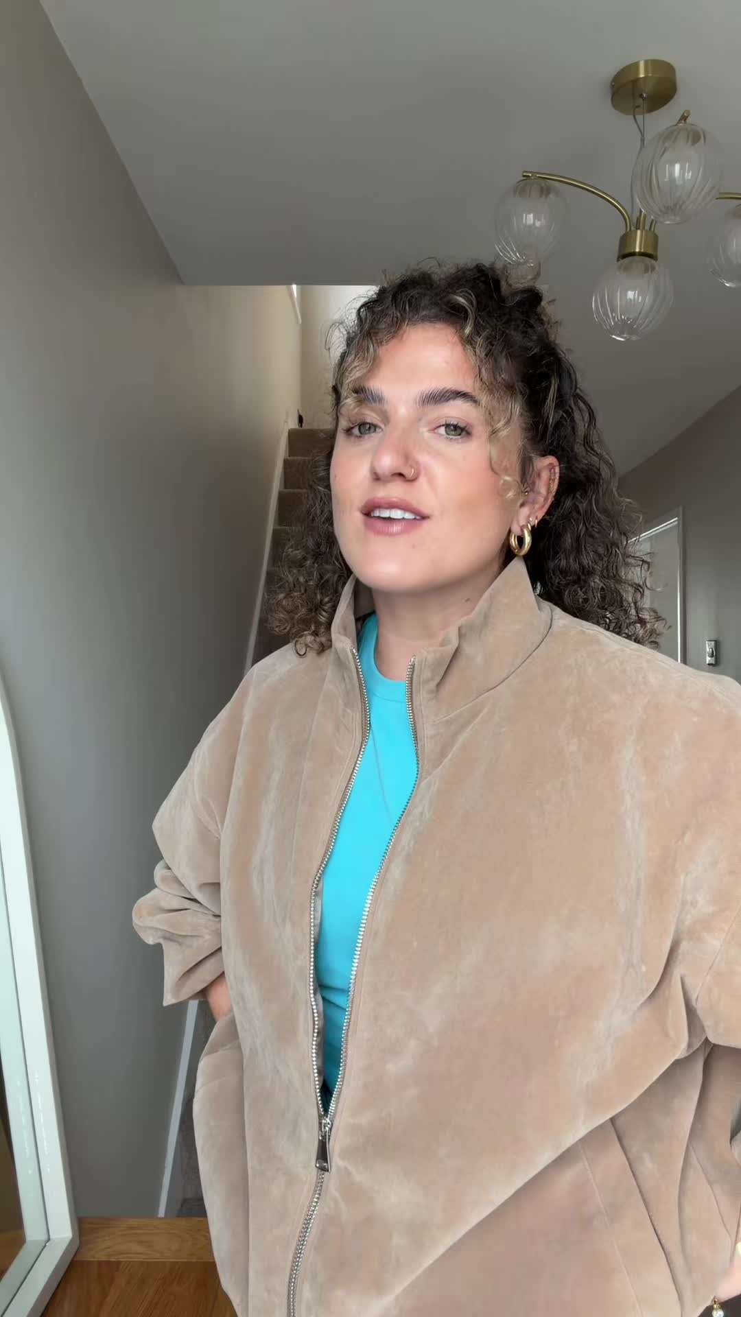 @elbuckles