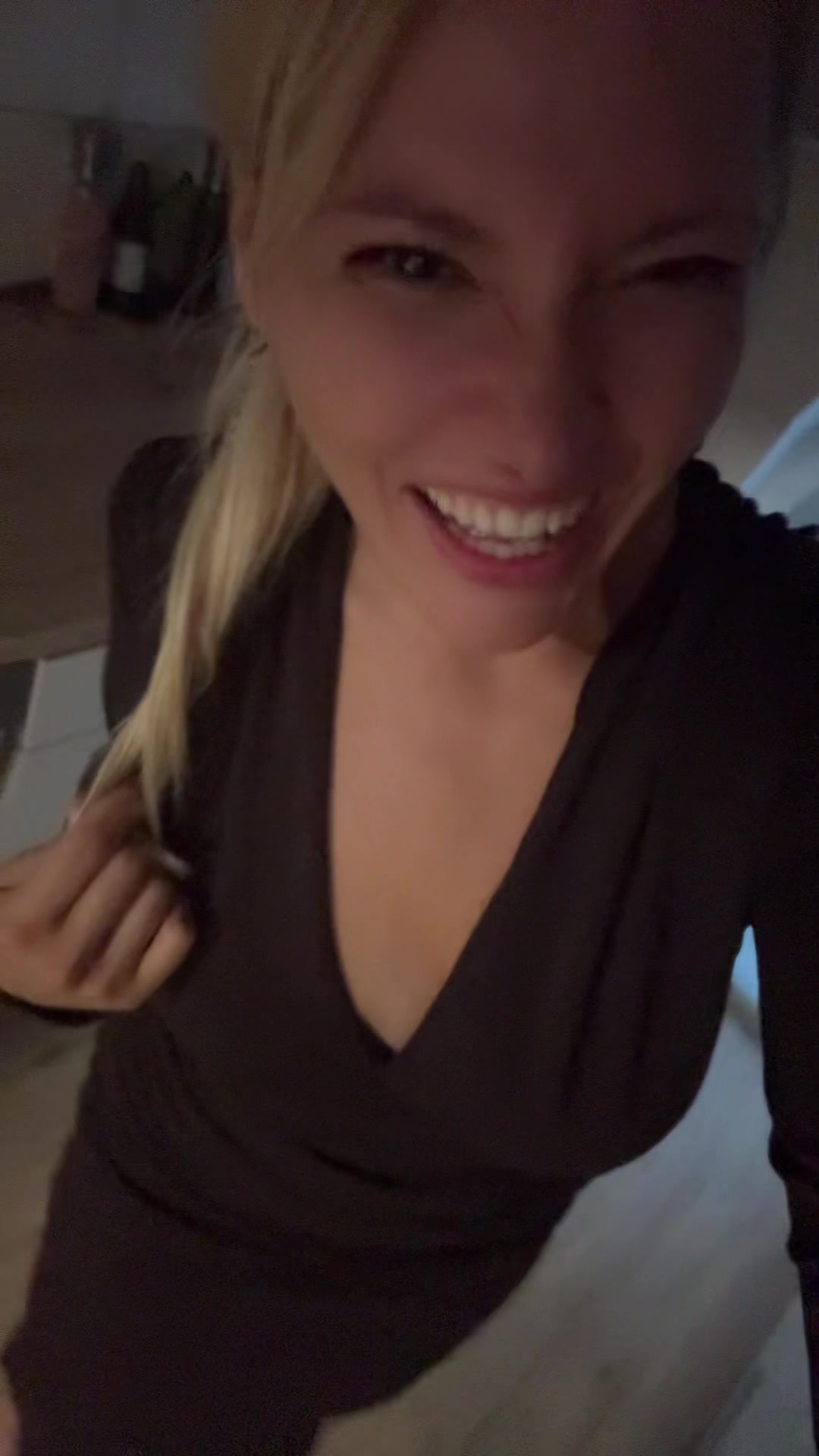 @Anika_Carina🦅