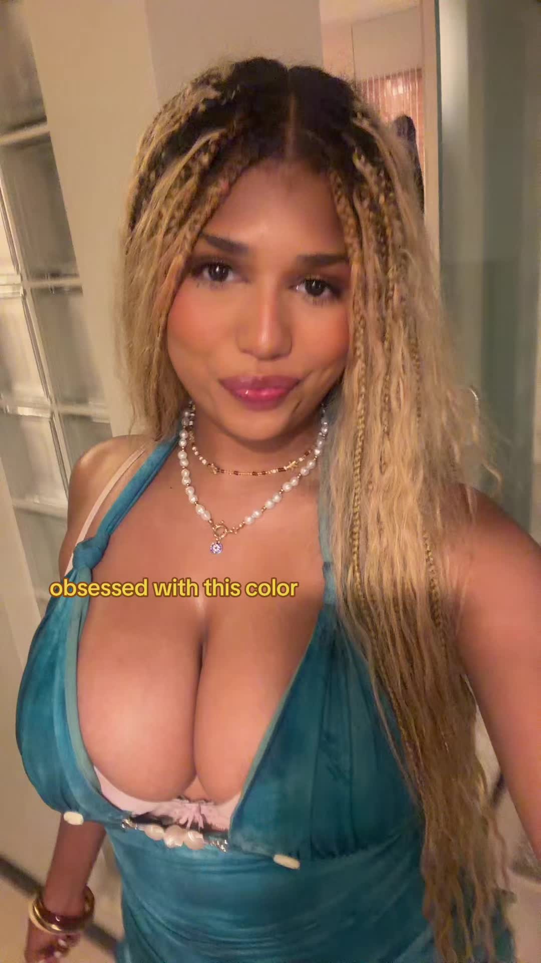 @Senait Tokarski