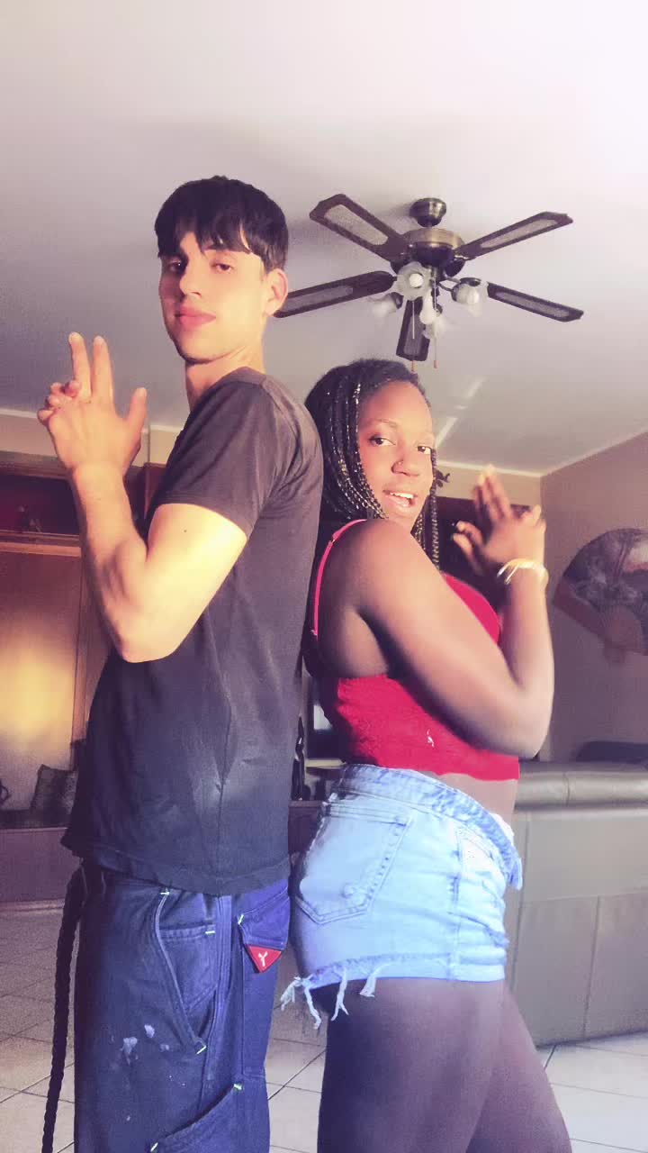 @_blaackbarbiee_