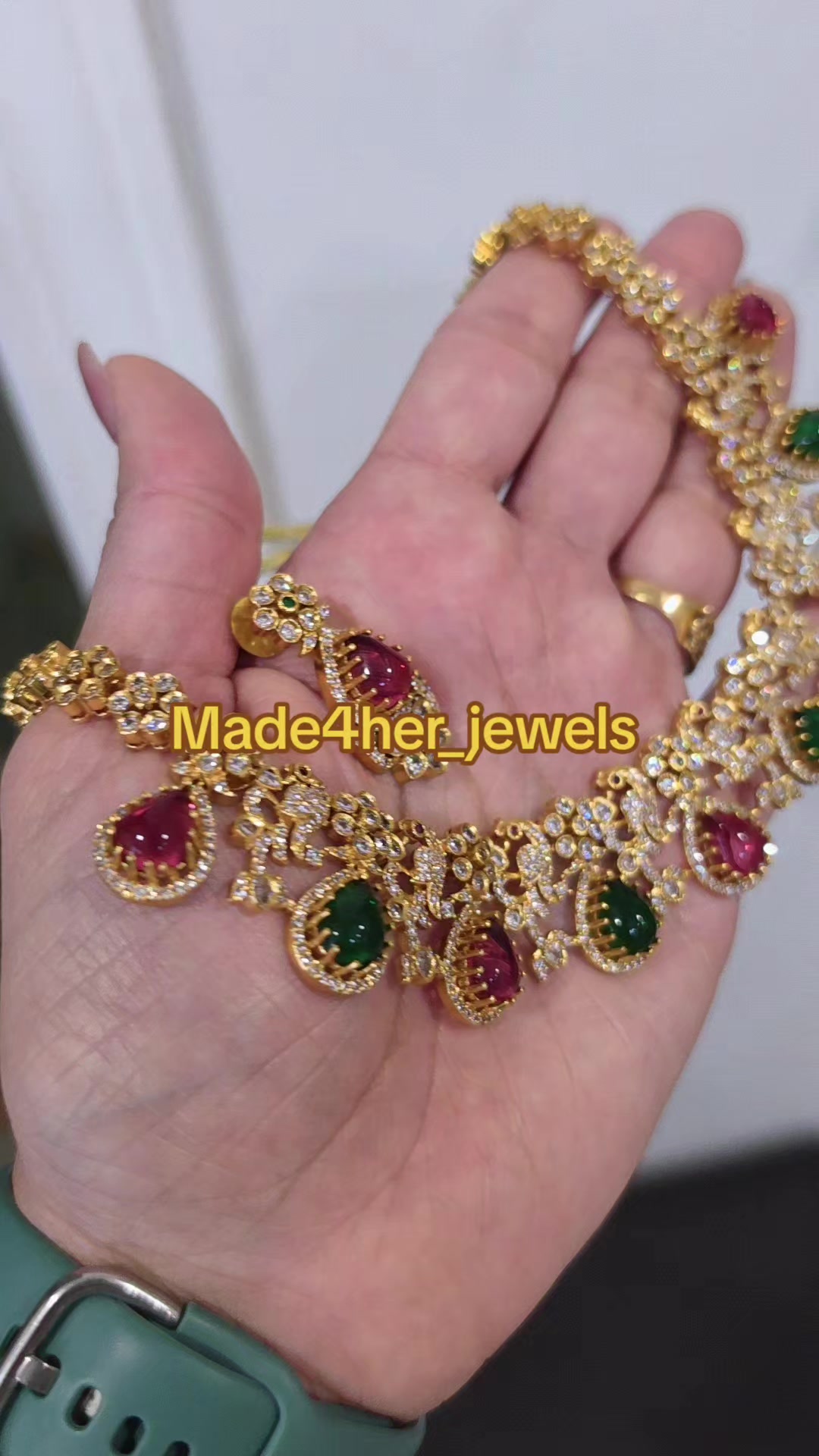 @MADE4HER