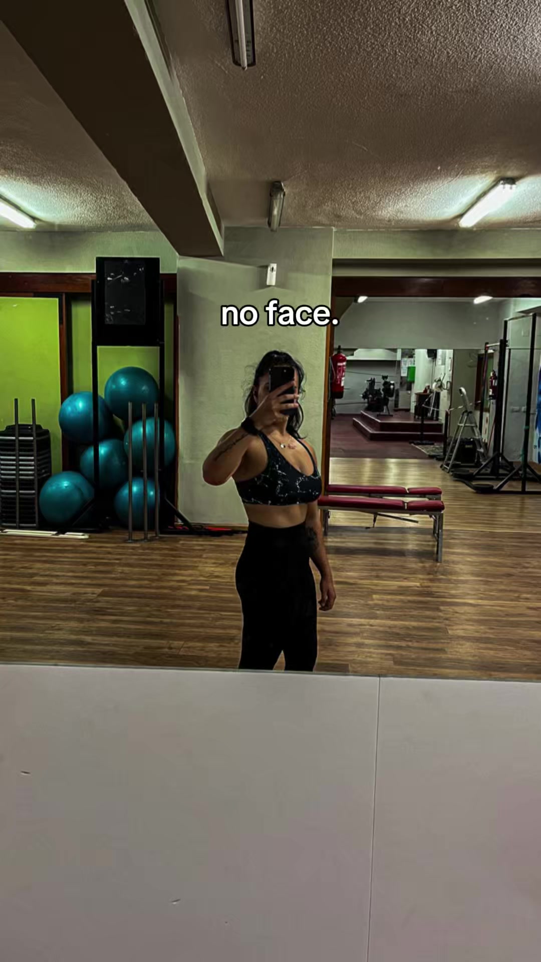 @_nayaa_fb