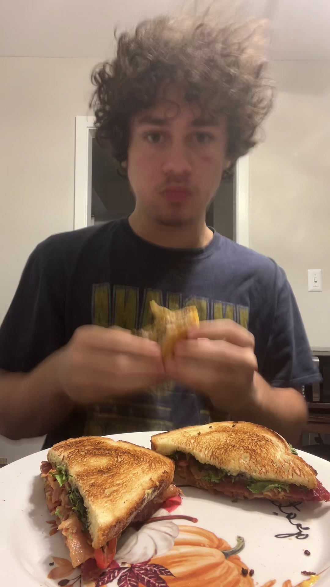 @wieiadzzz