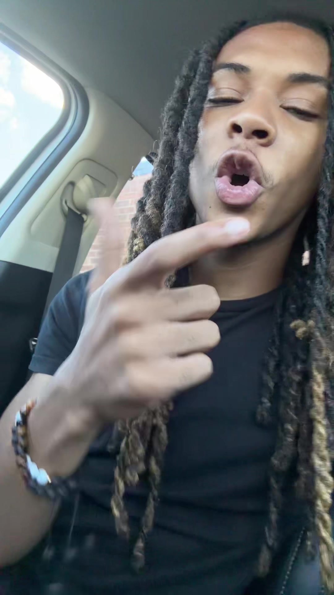 @〽️